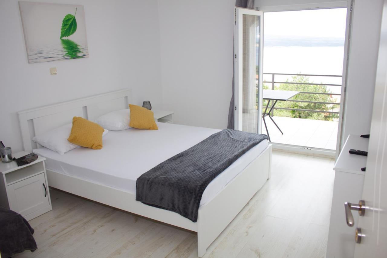 Apartments Lounger Crikvenica Exterior photo