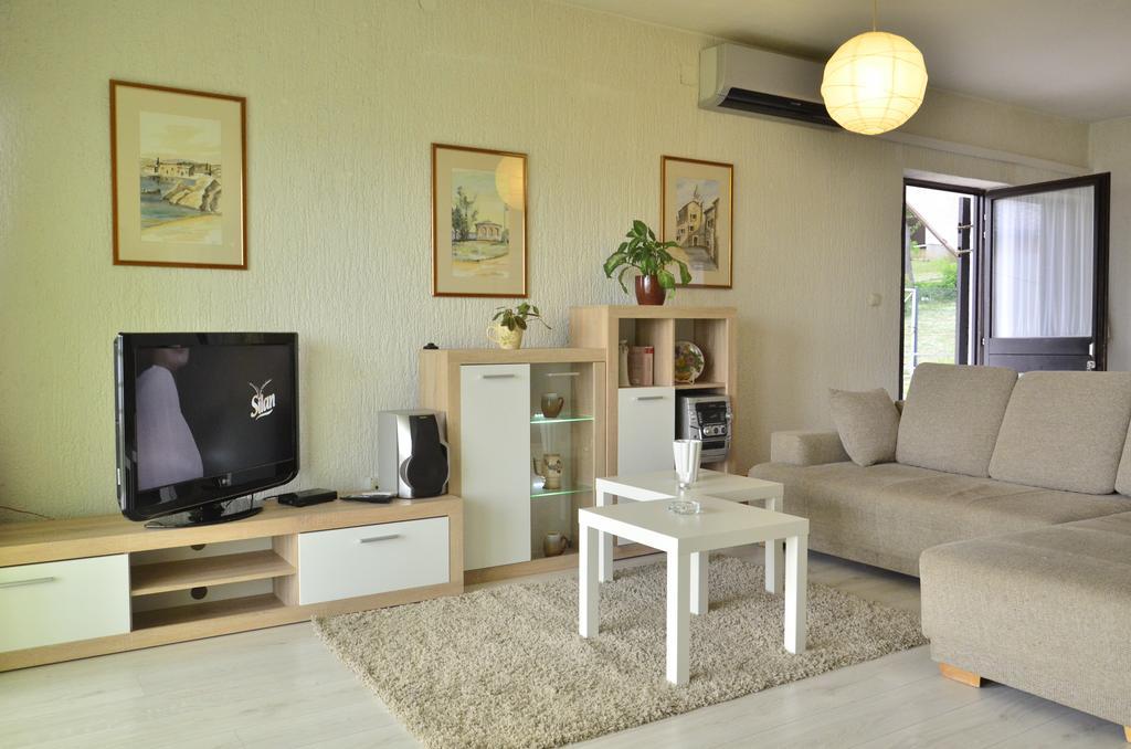 Apartments Lounger Crikvenica Exterior photo