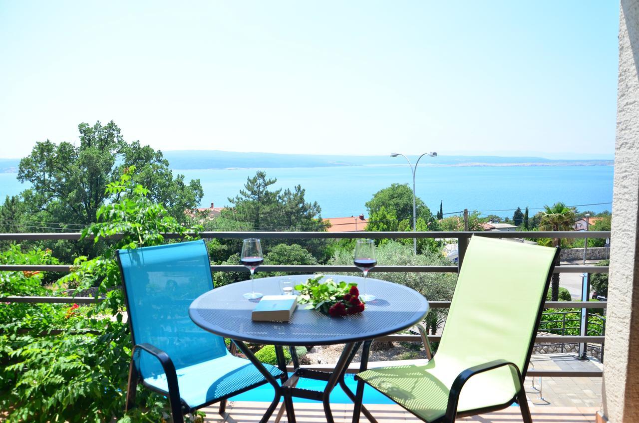 Apartments Lounger Crikvenica Exterior photo